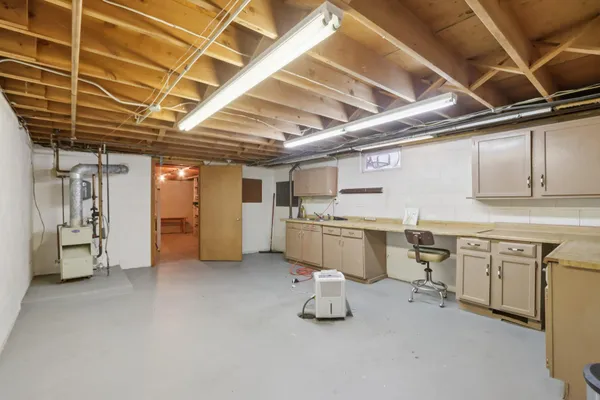 $450,000 | 1018 South Ferry Drive, Lake Mills, WI 53551
