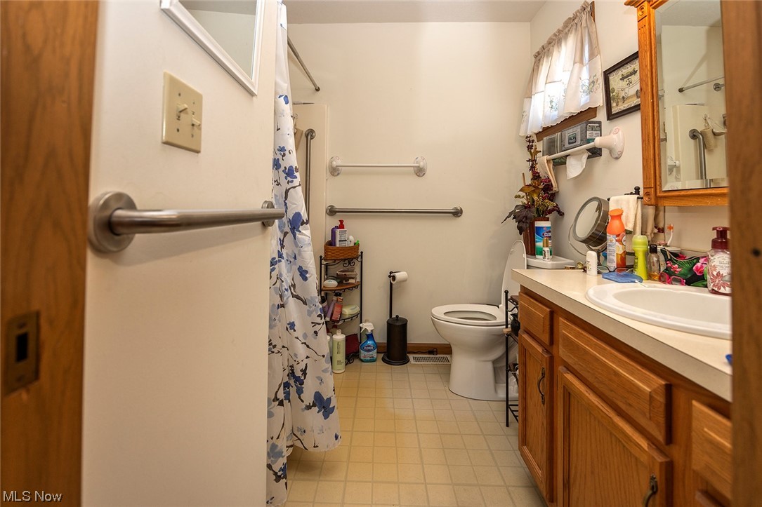 312 Stable Road Lagrange, OH 44050 - Photo 18 of 25 Gallery Image 18