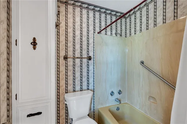 $315,000 | 25 Patricia Court, Luling, LA 70070