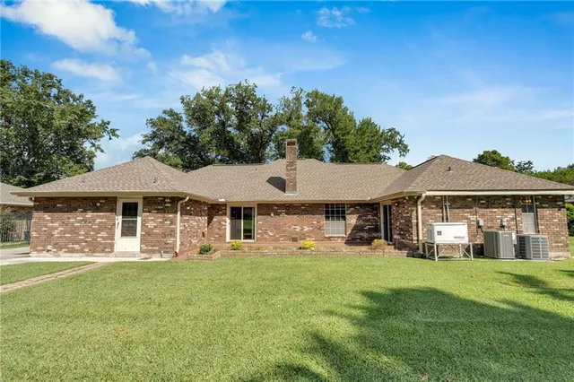 $315,000 | 25 Patricia Court, Luling, LA 70070