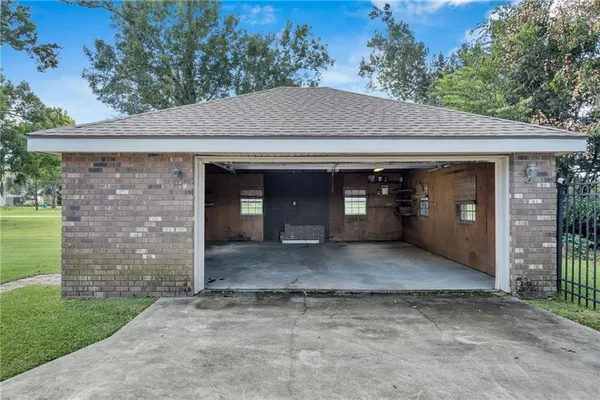 $299,900 | 25 Patricia Court, Luling, LA 70070