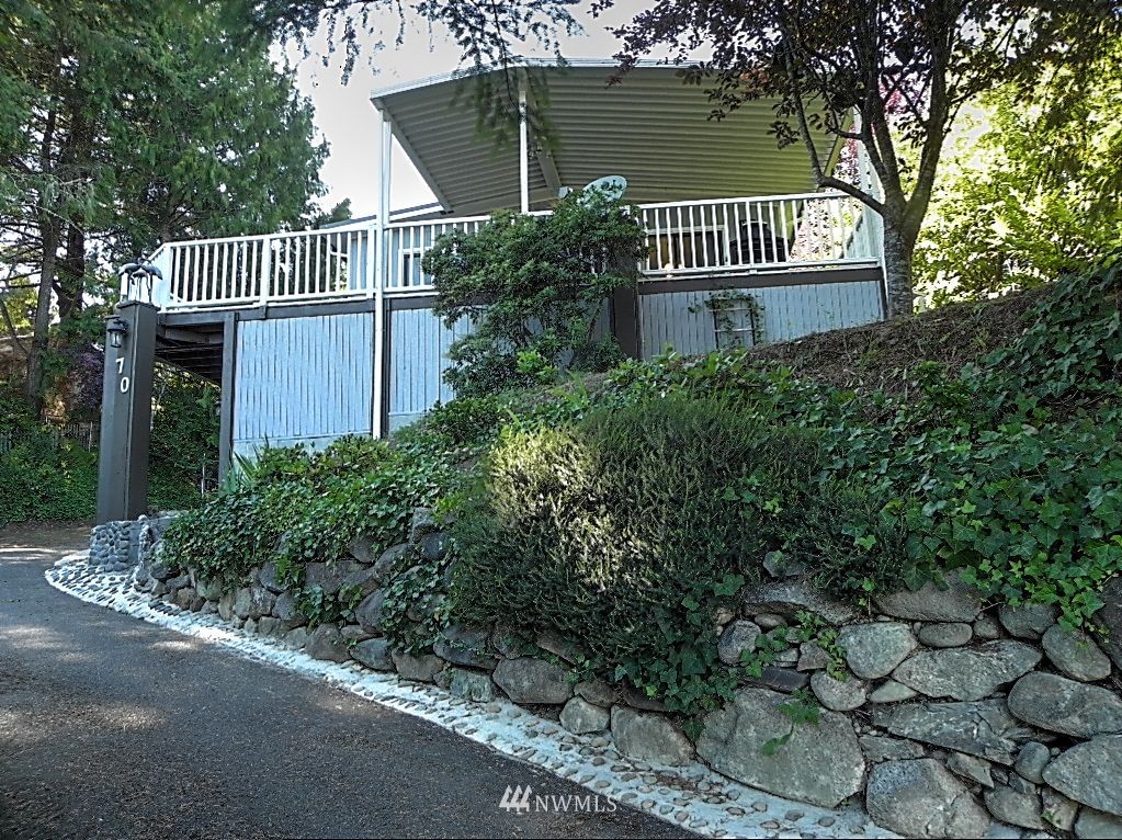 70 East Rustle Way Grapeview, WA 98546 - Photo 2 of 22