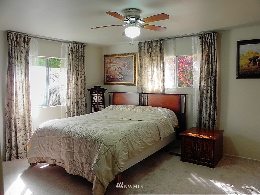 70 East Rustle Way Grapeview, WA 98546 - Photo 17 of 22