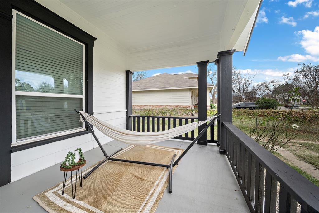 1916 Mitchell Avenue Waco, TX 76708 - Photo 16 of 32 a view of a balcony with chair