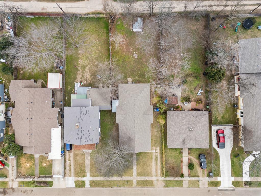1916 Mitchell Avenue Waco, TX 76708 - Photo 6 of 32 an aerial view of residential house with outdoor space