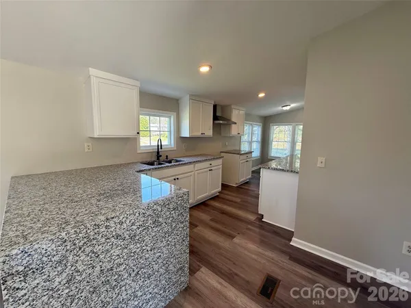 $179,000 | 5670 Quailwood Drive, Hickory, NC 28601