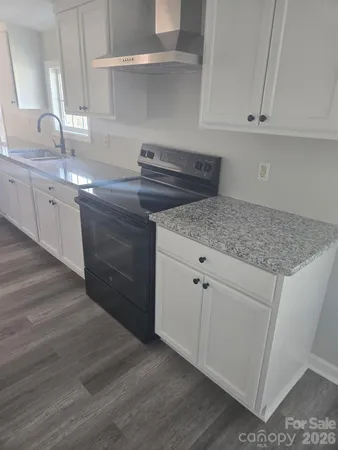 $179,000 | 5670 Quailwood Drive, Hickory, NC 28601