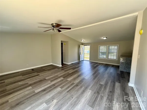 $179,000 | 5670 Quailwood Drive, Hickory, NC 28601