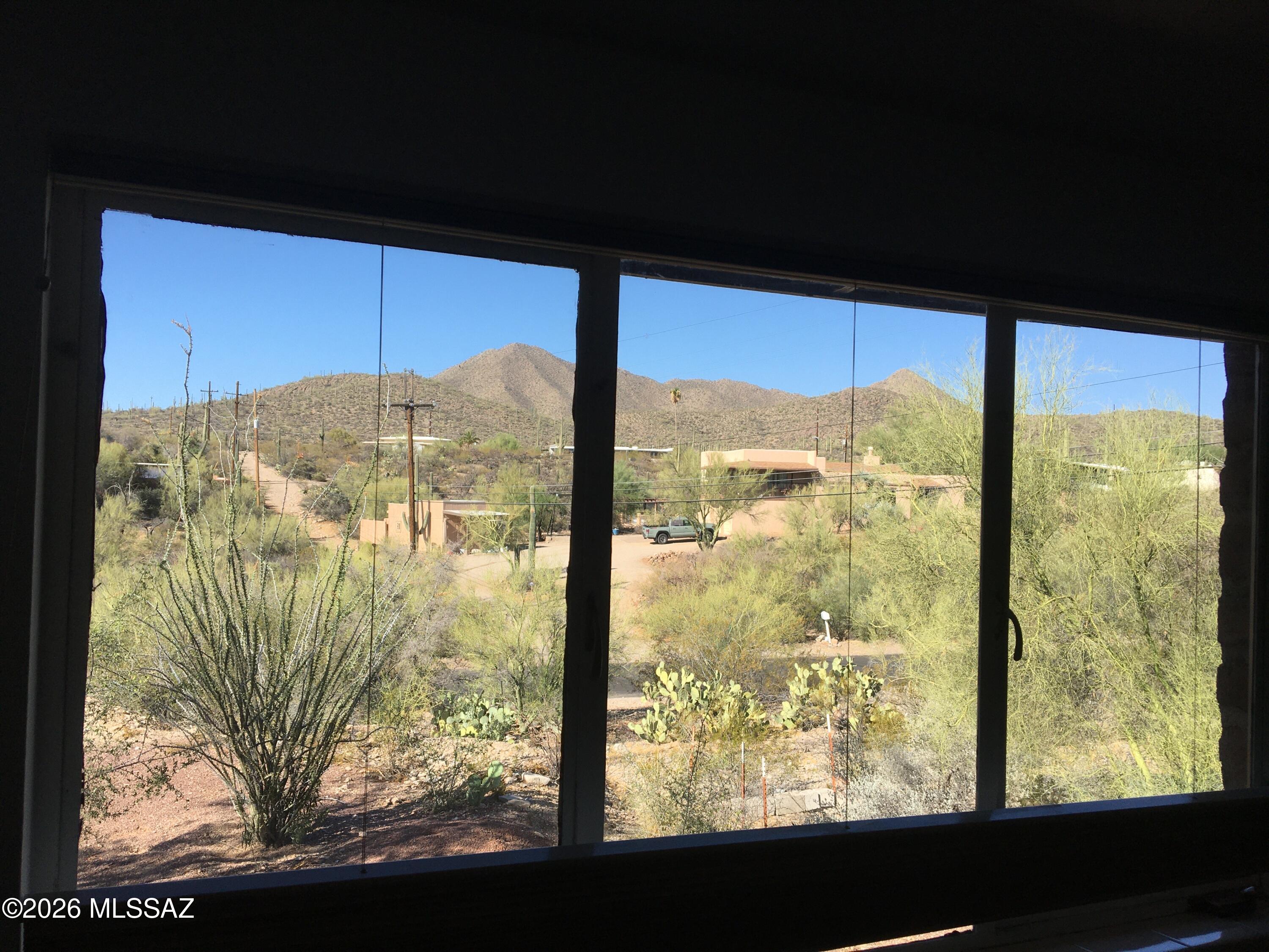 1301 North Painted Hills Road Tucson, AZ 85745 - Photo 17 of 35