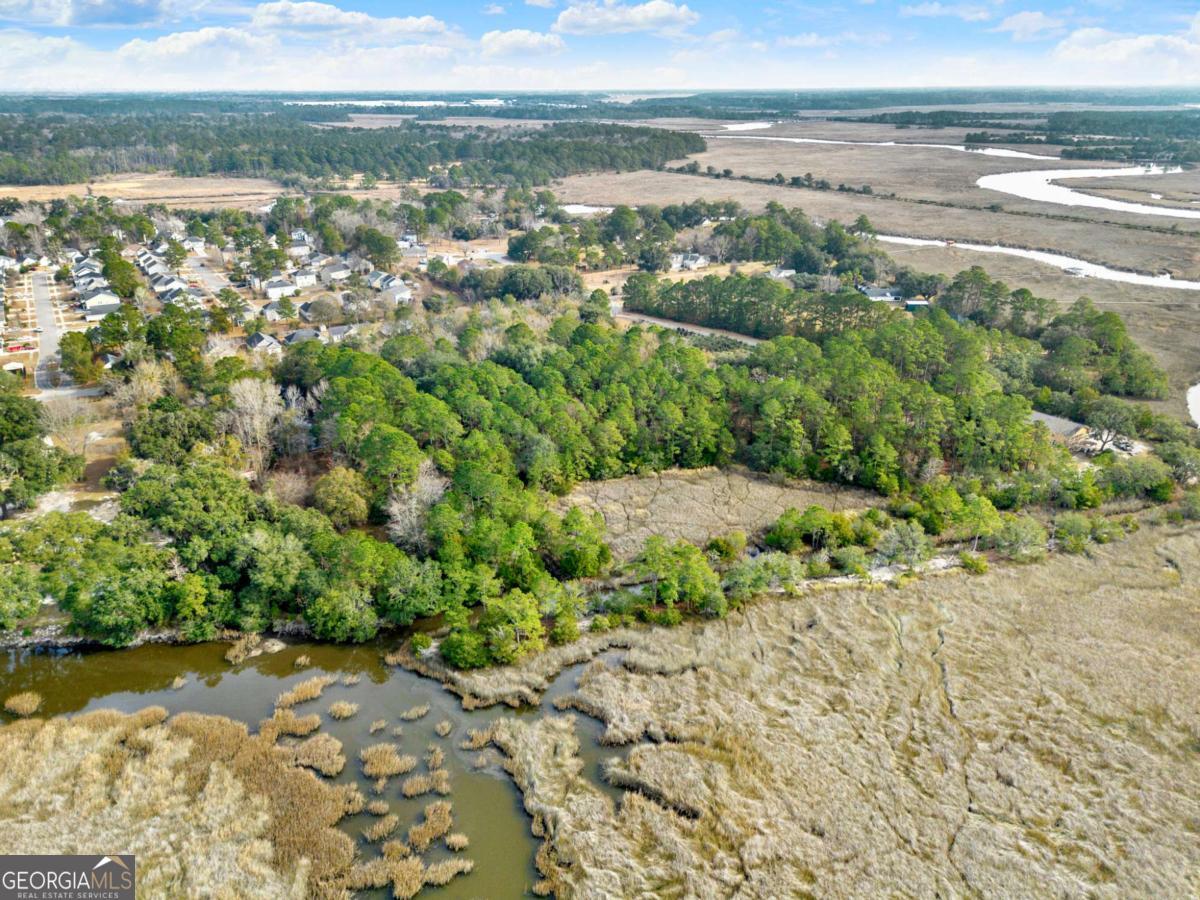 181-199 Burton Road Savannah, GA 31405 - Photo 8 of 34 a view of city and ocean