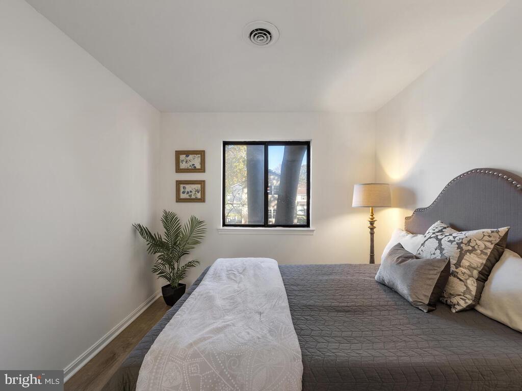 328 Cedar Grove Road Edgewater, MD 21037 - Photo 20 of 26 Bedroom 2