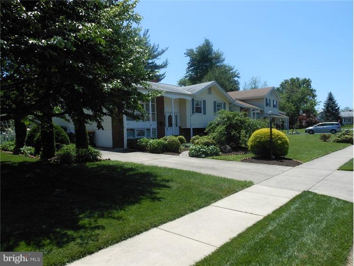 6 Sundew Road Newark, DE 19711 - Photo 3 of 20