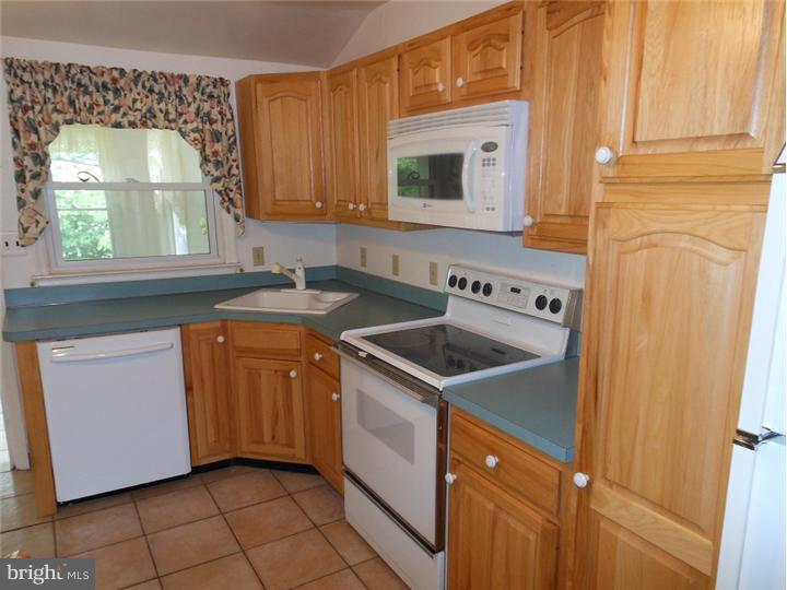 6 Sundew Road Newark, DE 19711 - Photo 4 of 20