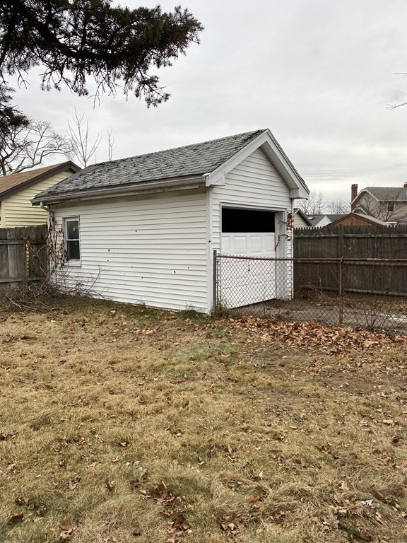 56 Sohier Road Beverly, MA 01915 - Photo 4 of 22 Gallery Image 4