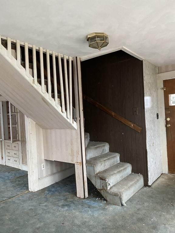 56 Sohier Road Beverly, MA 01915 - Photo 7 of 22 Gallery Image 7