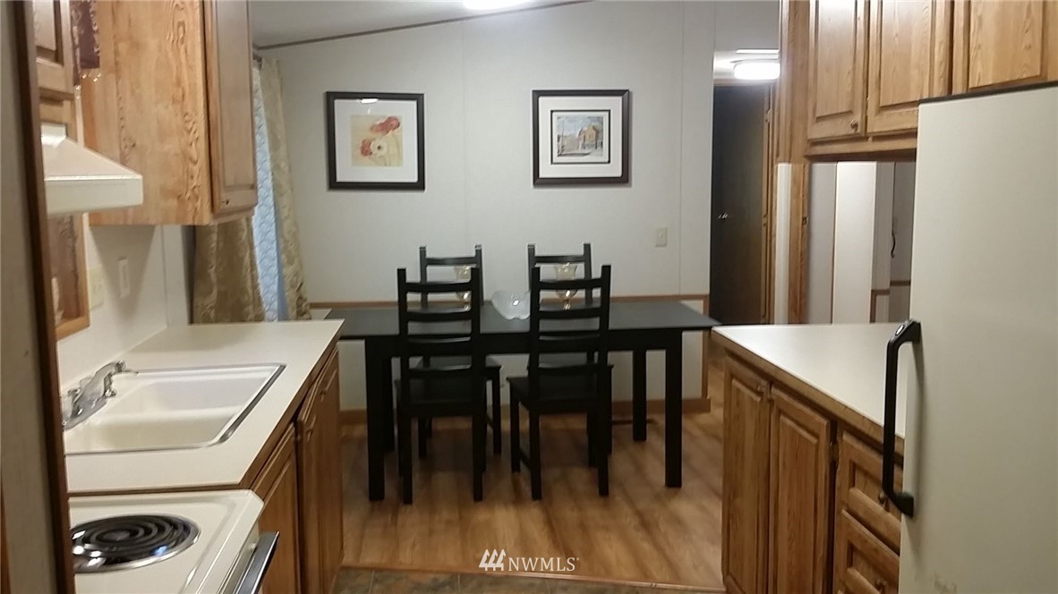 18025 Welcome Road Glacier, WA 98244 - Photo 12 of 25 Gallery Image 12