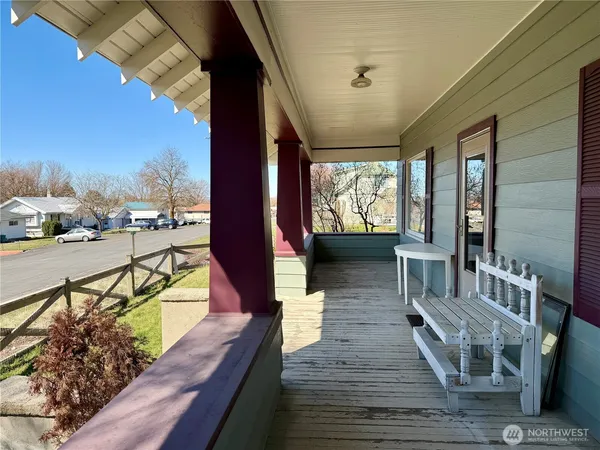 $350,000 | 215 Northwest Cole Avenue, Wilbur, WA 99185