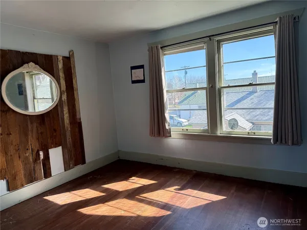 $350,000 | 215 Northwest Cole Avenue, Wilbur, WA 99185