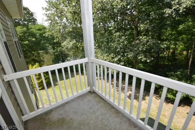 $1,875 | 21 Jenny Lind Street, Unit 20, Netcong, NJ 07857