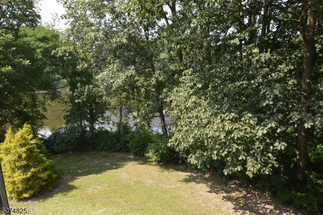 $1,875 | 21 Jenny Lind Street, Unit 20, Netcong, NJ 07857