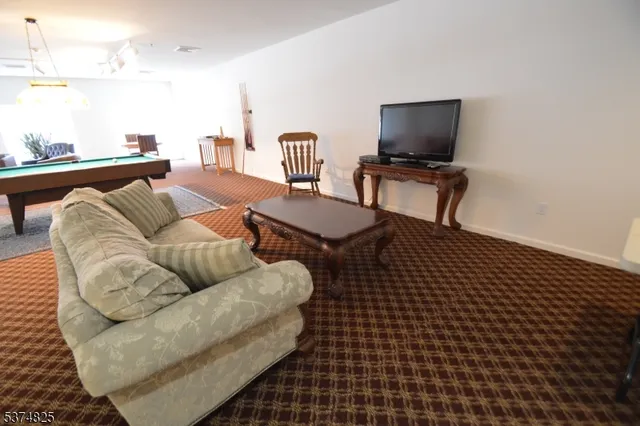 $1,875 | 21 Jenny Lind Street, Unit 20, Netcong, NJ 07857