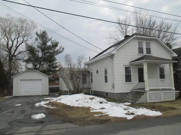 $225,000 | 14 Stewart Street, Lewiston, ME 04240