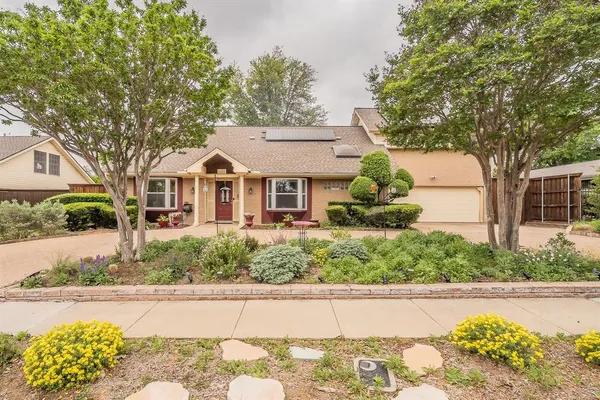 $525,000 | 1227 Farnham Court East, Irving, TX 75062