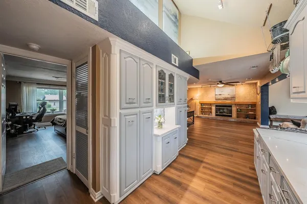 $525,000 | 1227 Farnham Court East, Irving, TX 75062