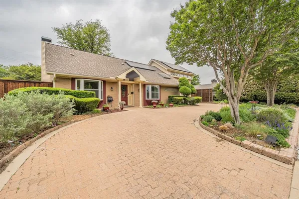 $525,000 | 1227 Farnham Court East, Irving, TX 75062