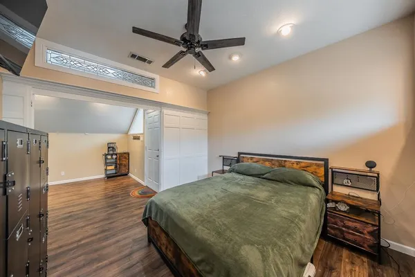 $525,000 | 1227 Farnham Court East, Irving, TX 75062