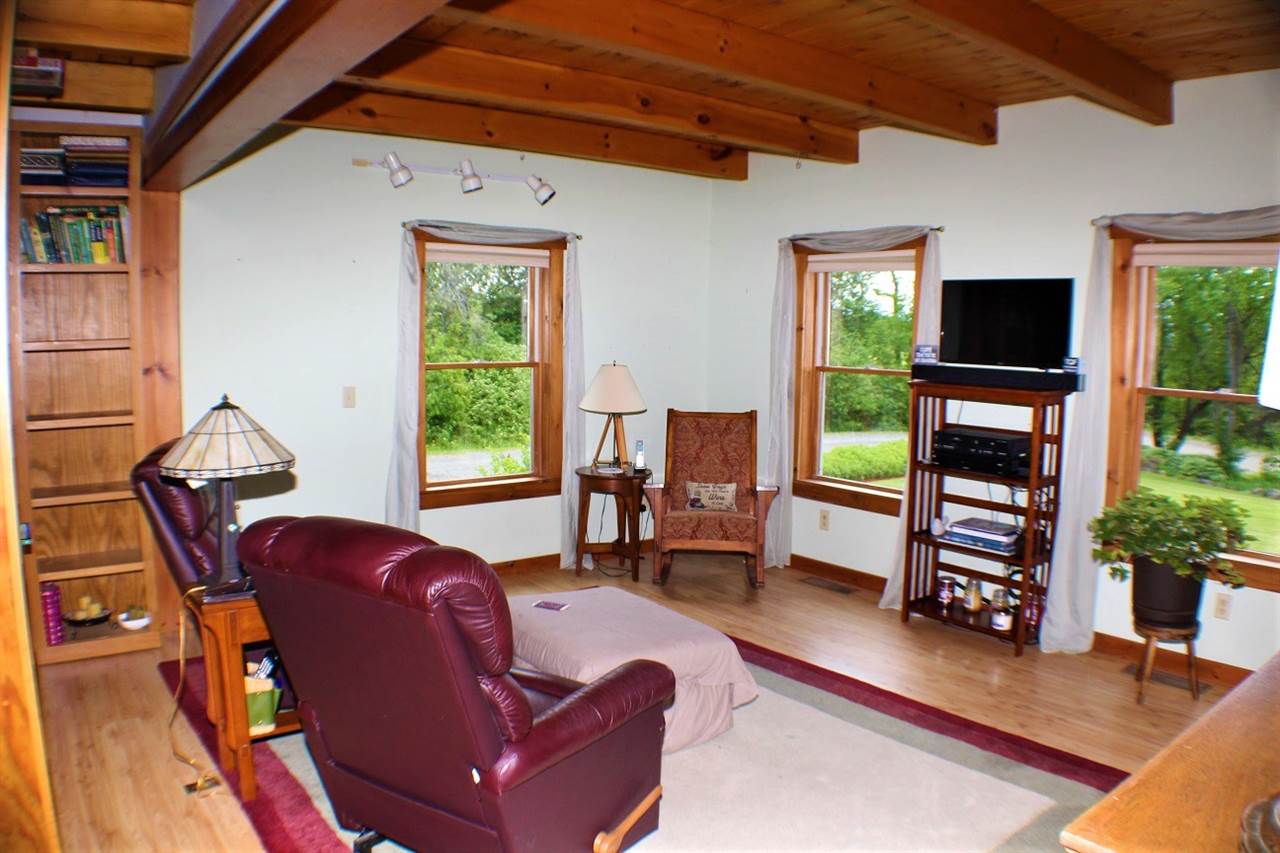 199 Hardwick Farms Road Hardwick, VT 05836 - Photo 7 of 22