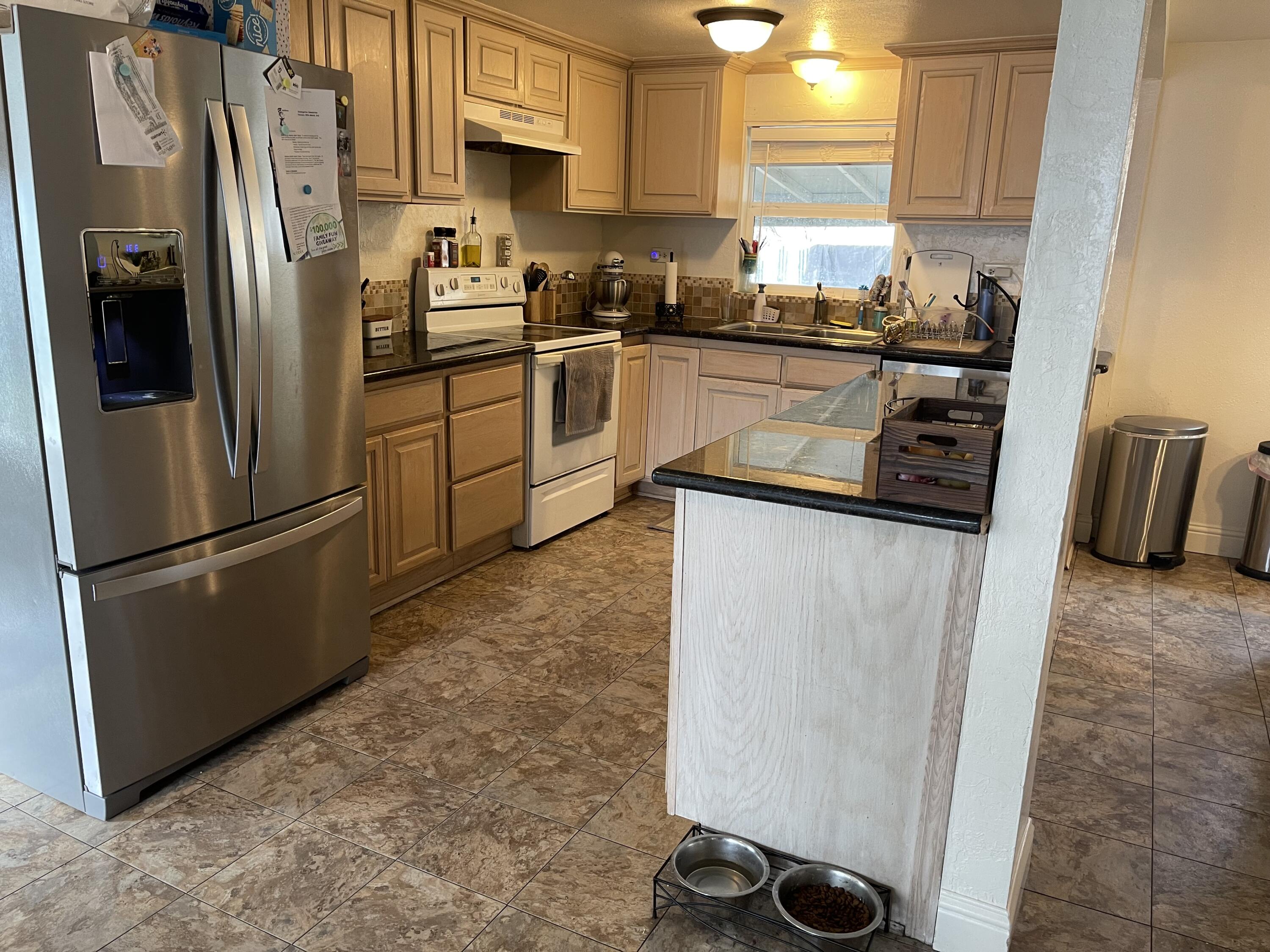 5256 New Hope Road Grants Pass, OR 97527 - Photo 6 of 23 IMG_7362