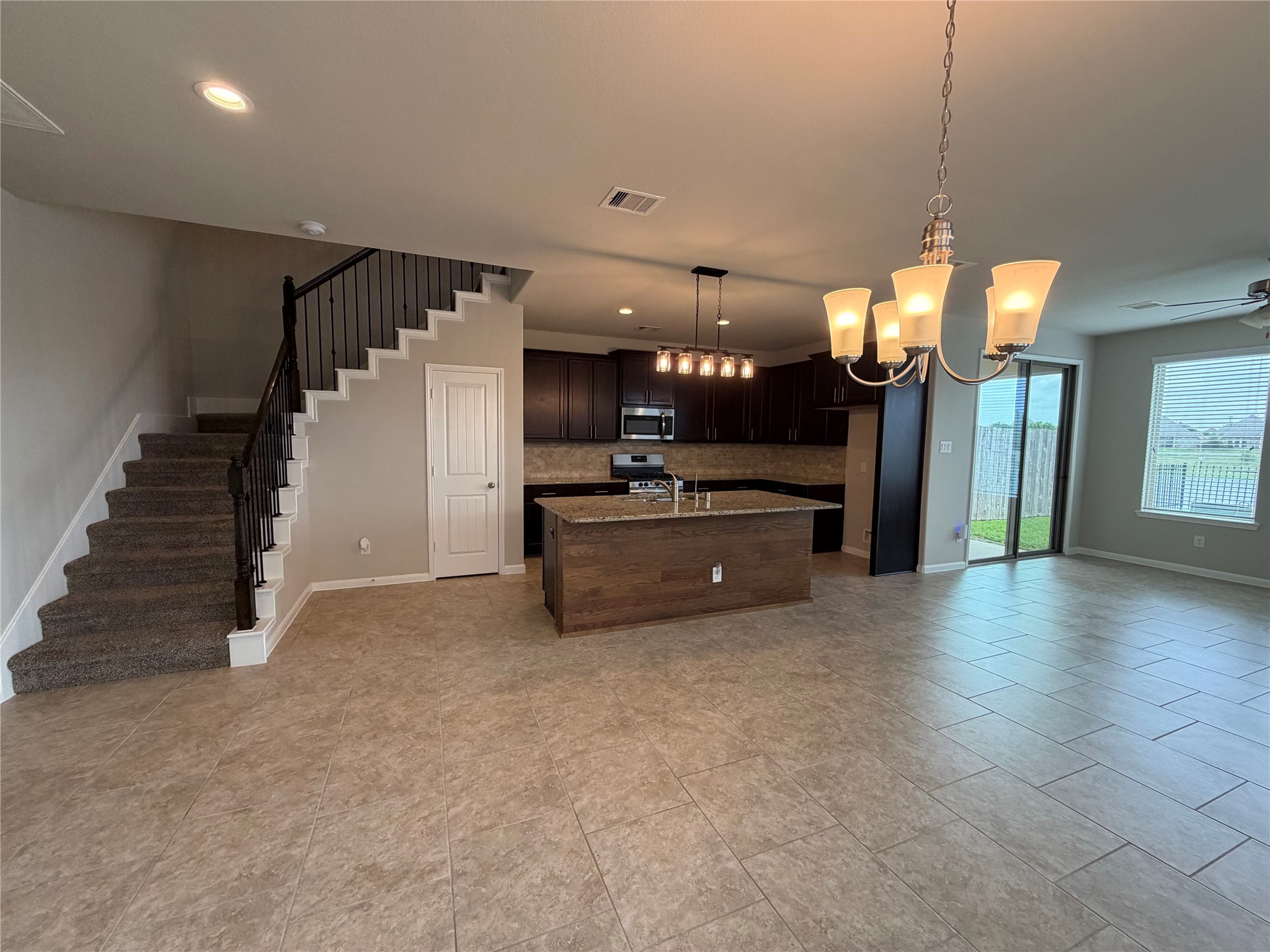 1234 Willow Plains Lane Rosenberg, TX 77471 - Photo 4 of 23