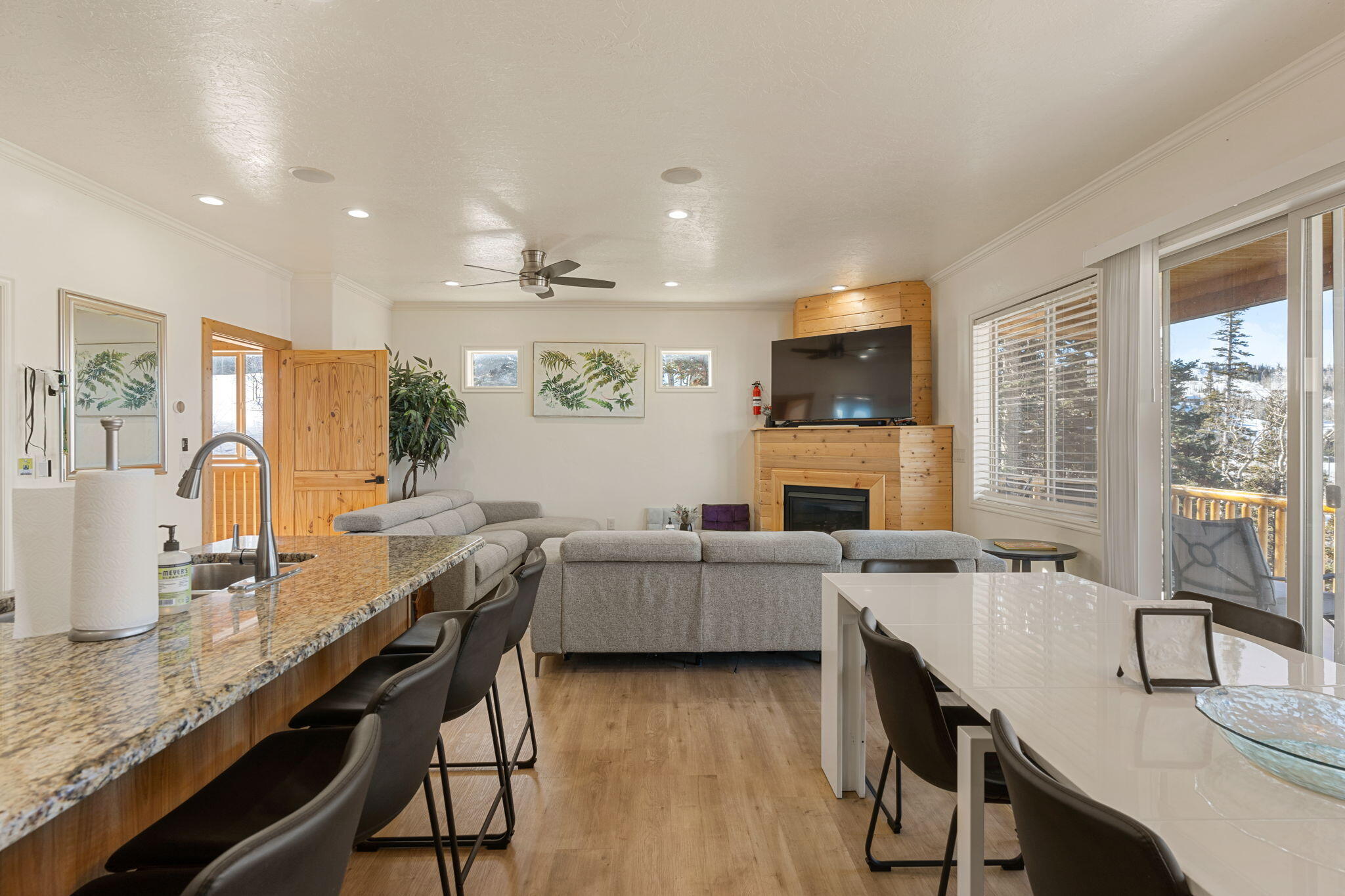 327 Aoki Michi Brian Head, UT 84719 - Photo 12 of 87 Main Level Kitchen and Living
