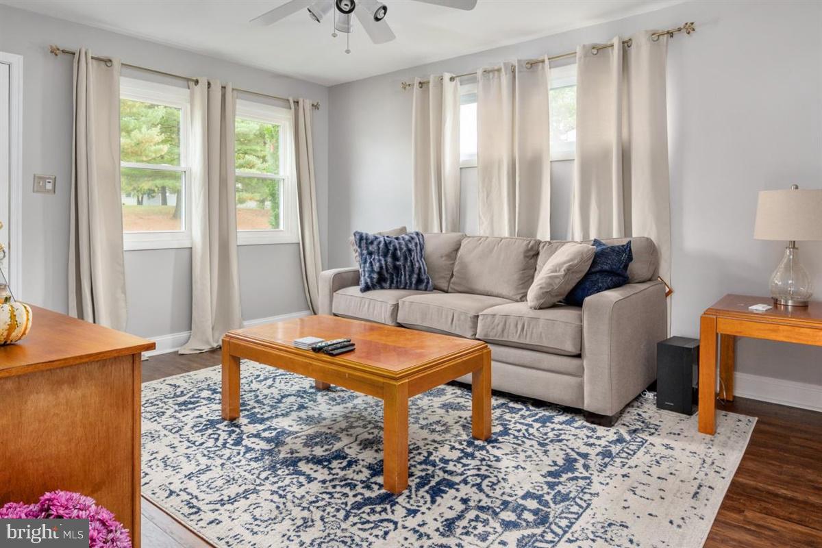 1816 Colmar Road Baltimore, MD 21207 - Photo 5 of 29