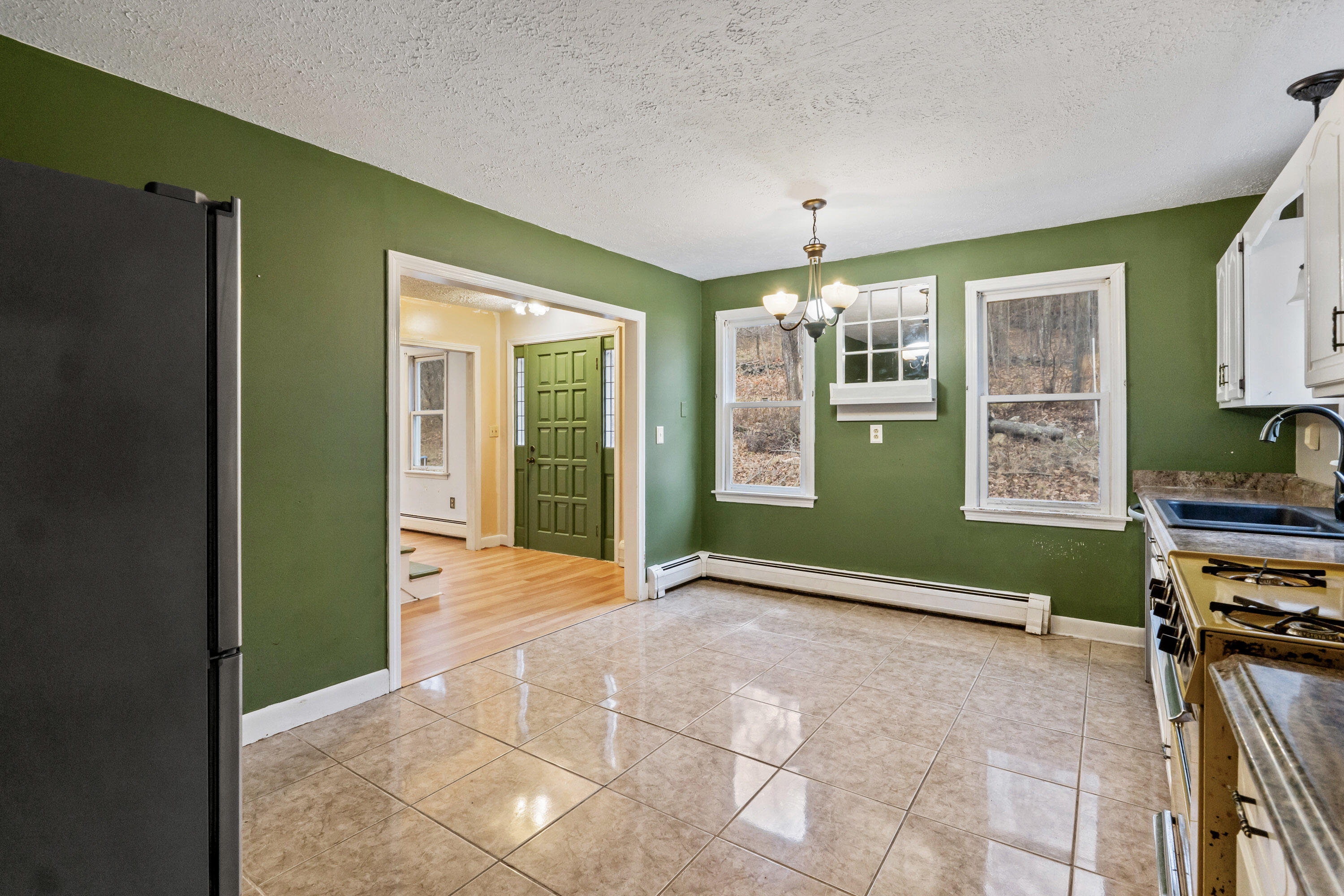 13 Maxwell Road Sabattus, ME 04280 - Photo 5 of 55 13 Maxwell Rd_103