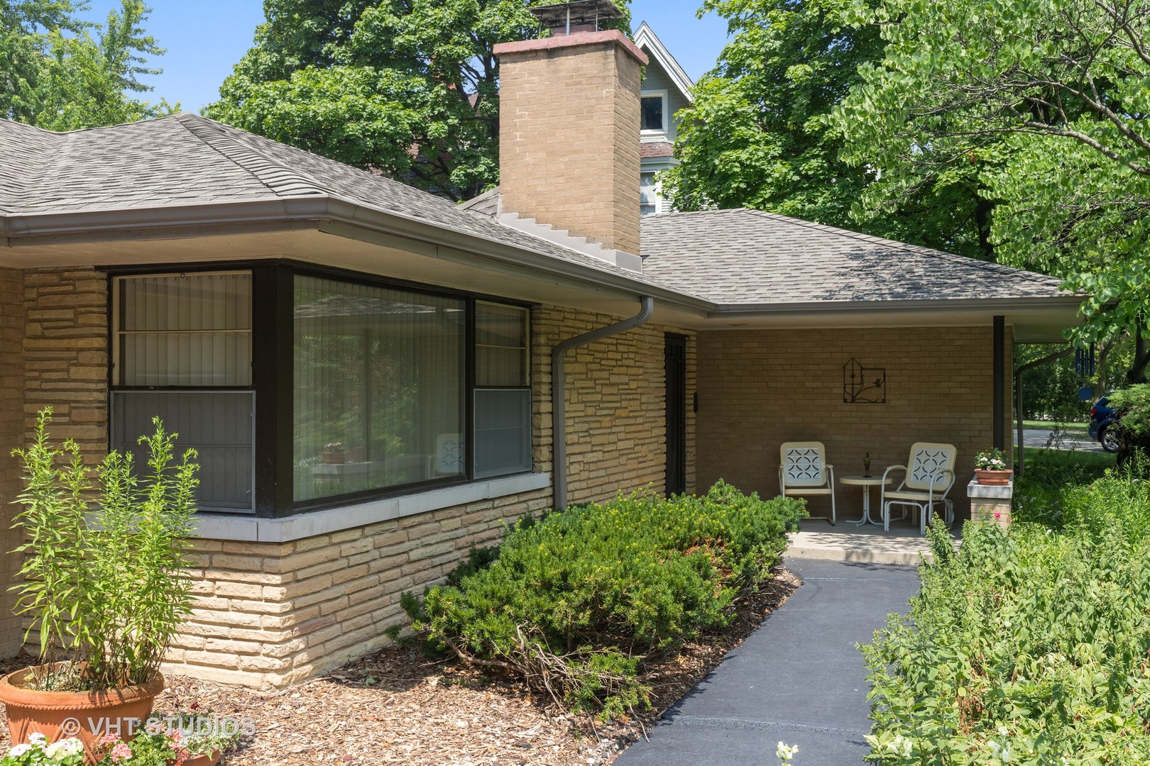200 Addison Road Riverside, IL 60546 - Photo 3 of 28