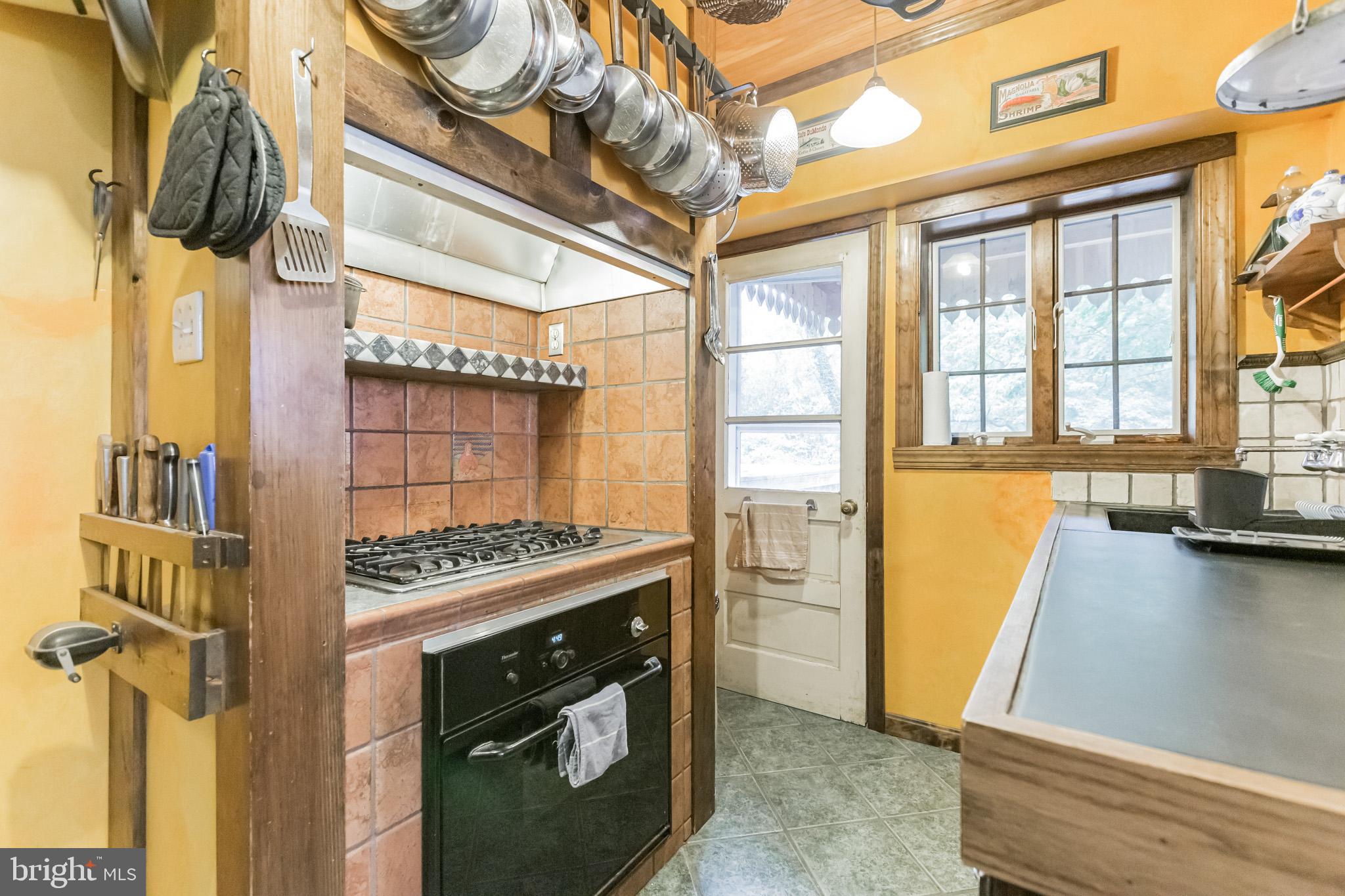 370 Church Road Elkins Park, PA 19027 - Photo 8 of 28 Gallery Image 8