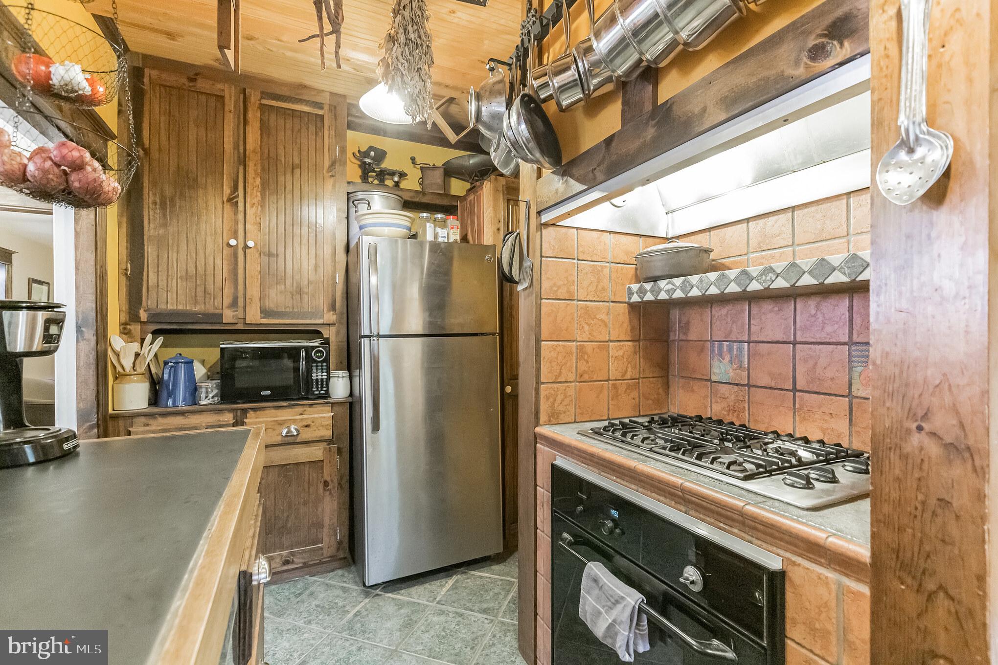 370 Church Road Elkins Park, PA 19027 - Photo 9 of 28 Gallery Image 9