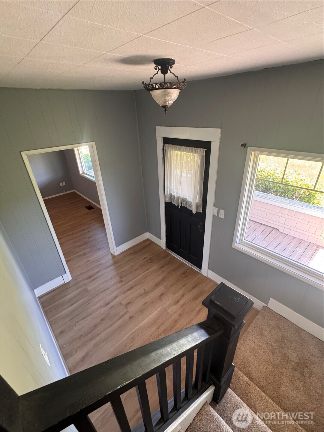 20016 Orville Road East Orting, WA 98360 - Photo 13 of 18 a view of a livingroom with a window