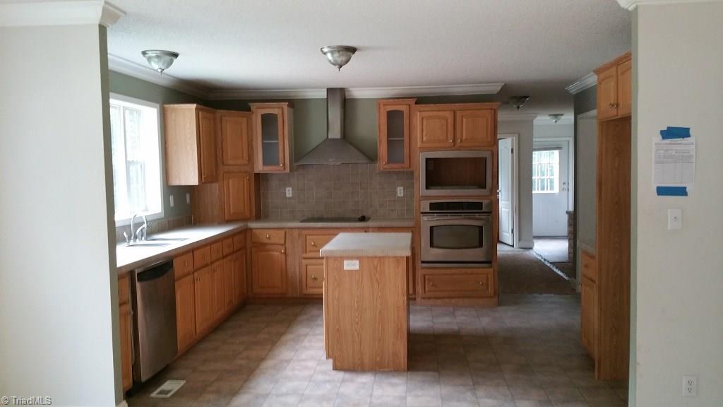 440 Simmons Road Robbins, NC 27325 - Photo 2 of 13 Gallery Image 2