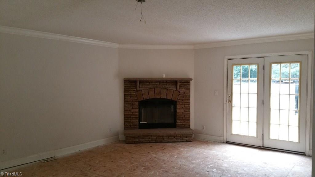 440 Simmons Road Robbins, NC 27325 - Photo 5 of 13 Gallery Image 5