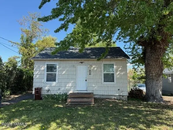 $219,000 | 721 North 15th Avenue, Yakima, WA 98902