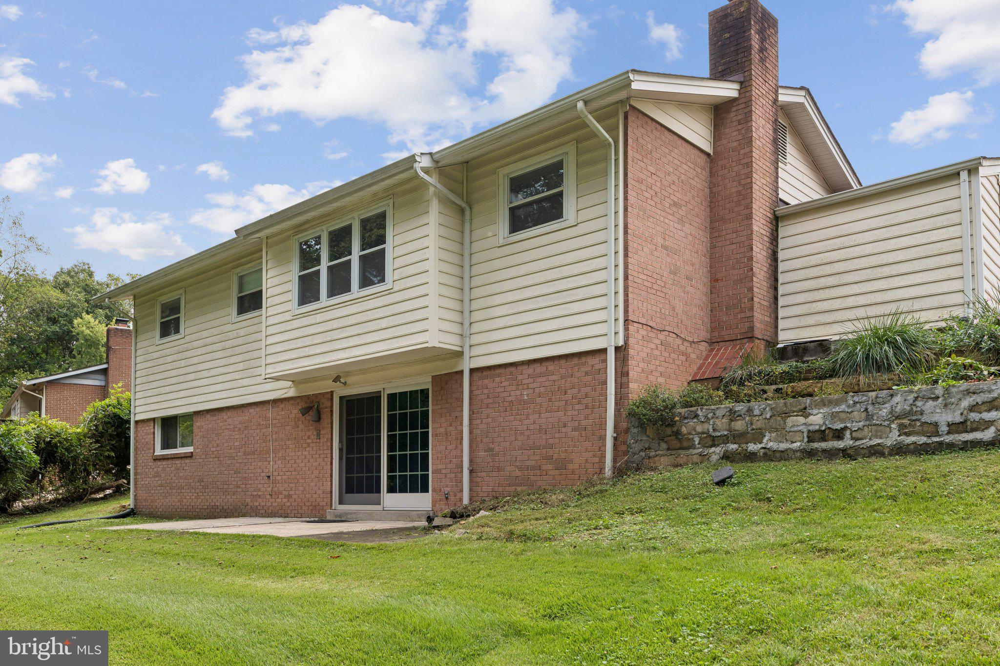 1506 Ainsley Road Silver Spring, MD 20904 - Photo 5 of 28 Gallery Image 5