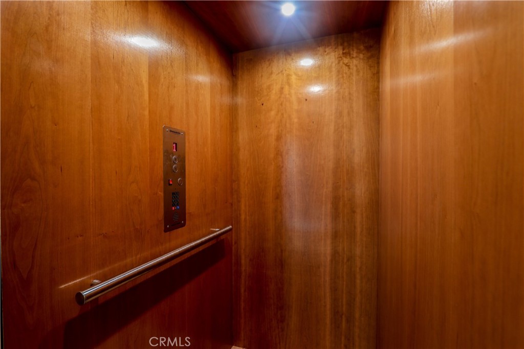 5 Cambridge Manhattan Beach, CA 90266 - Photo 24 of 71 Elevator for accessibility/convenience.