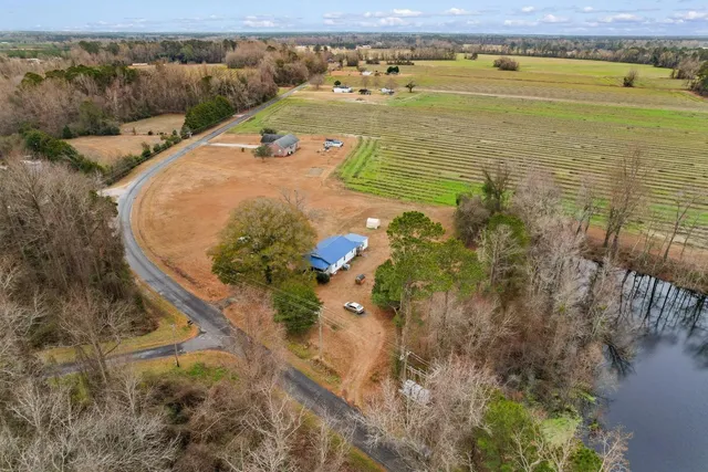 $190,000 | 420 Old McCutcheon Road, Coward, SC 29530