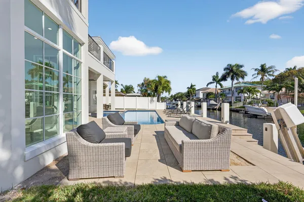 $17,500 | 310 Southeast 9th Court, Pompano Beach, FL 33060