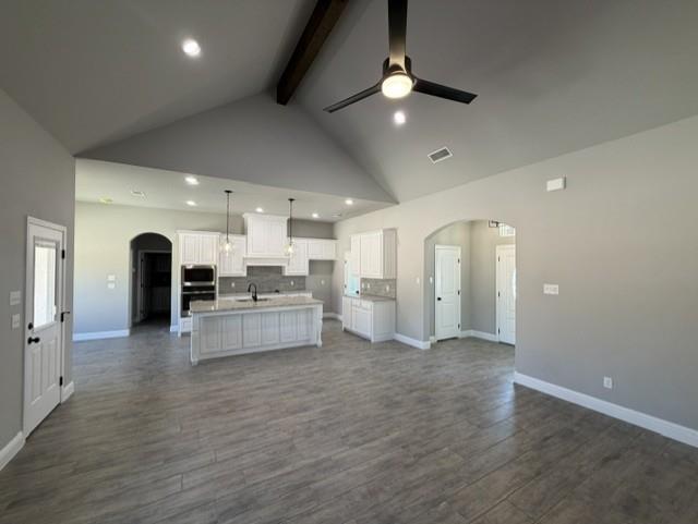 924 Eagles Way Springtown, TX 76082 - Photo 6 of 18 Gallery Image 6