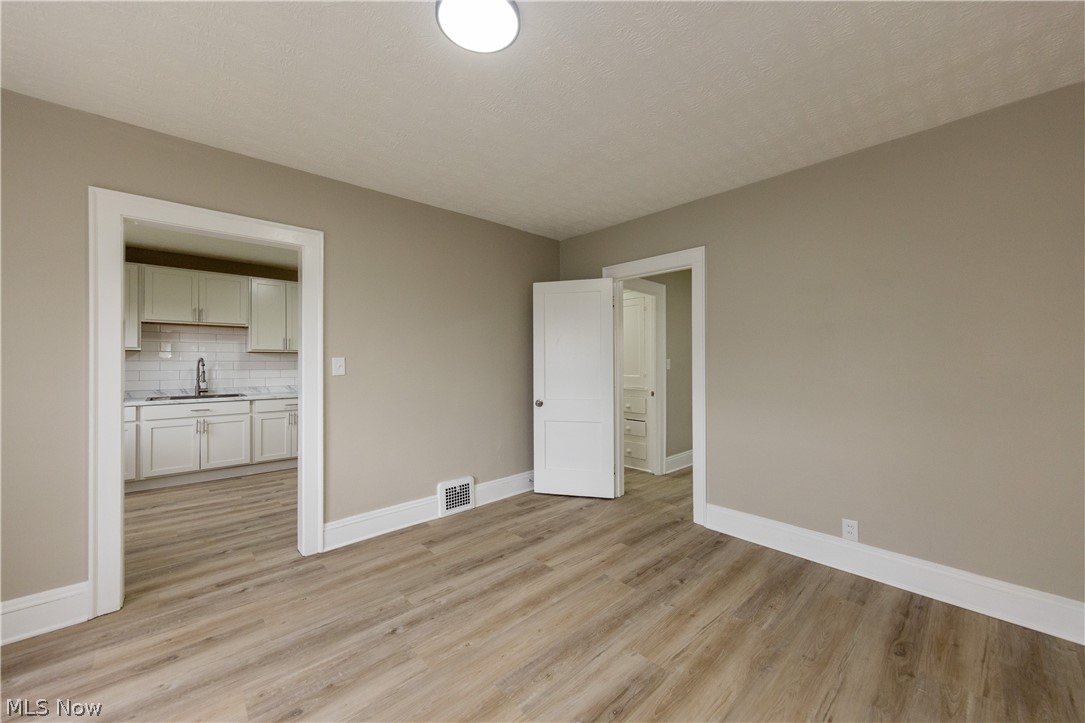 9711 Aetna Road Cleveland, OH 44105 - Photo 28 of 49 Gallery Image 28