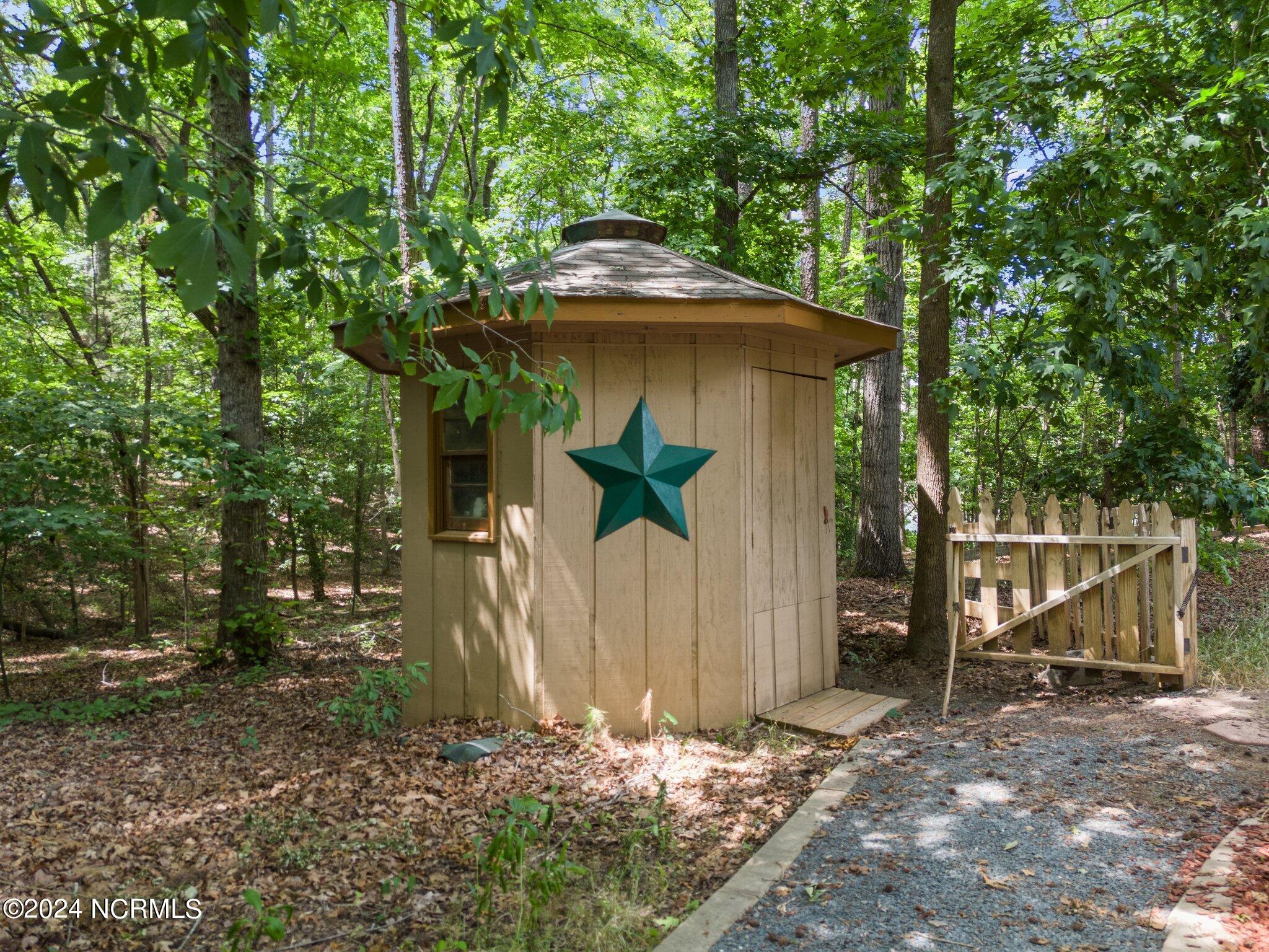 180 Palomino Road Carthage, NC 28327 - Photo 36 of 40 6-web-or-mls-DJI_20240620150413_0275_D -